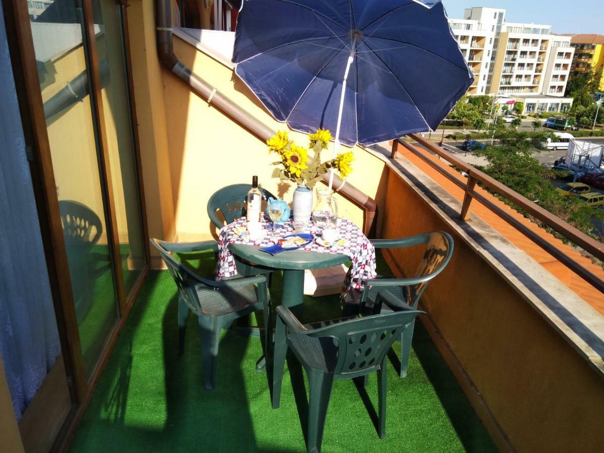Golden Dreams Apartment Sunny Beach Exterior foto